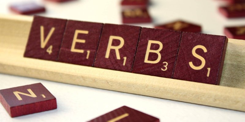 Relacione a ação com o verbo em inglês