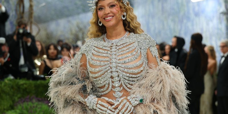 Looks dos famosos do Met Gala 2026
